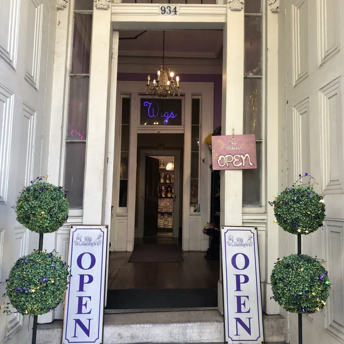 Fifi's Custom Wigs (Fifi Mahony's), New Orleans