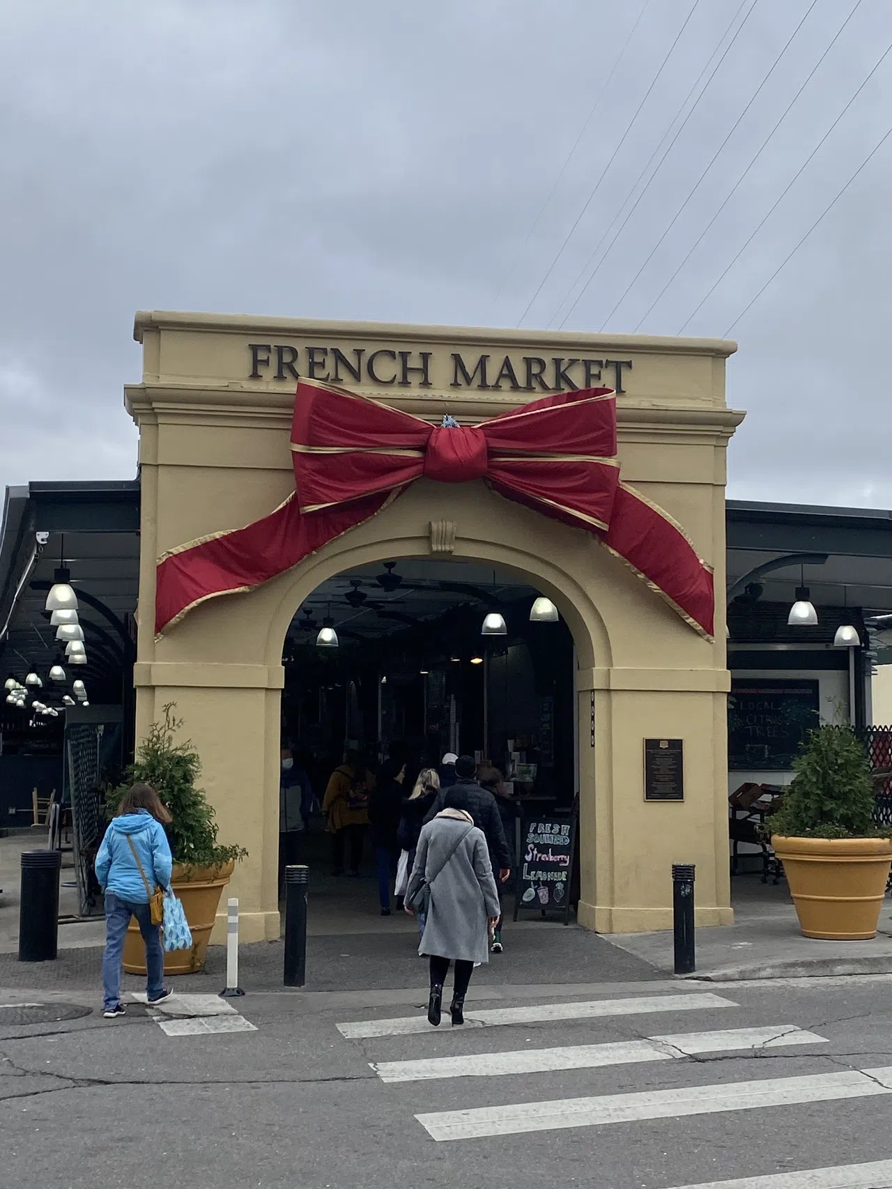 En vandring gjennom French Market i New Orleans, bod for bod